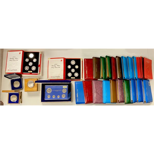 SINGAPORE: LOT of 31 singles and sets