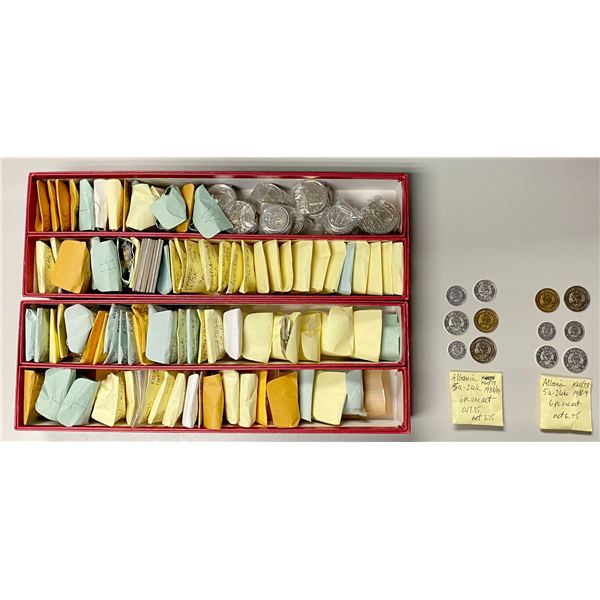 WORLDWIDE: LOT of 163 BU year sets