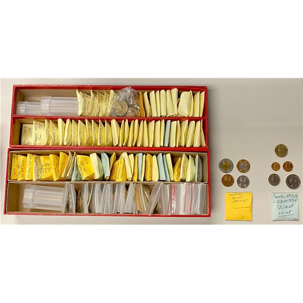 WORLDWIDE: LOT of 135 BU year sets