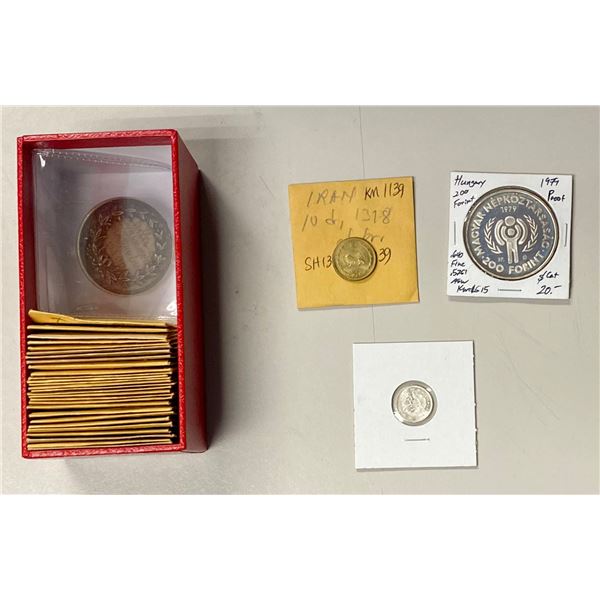 WORLDWIDE: LOT of 32 coins and medals