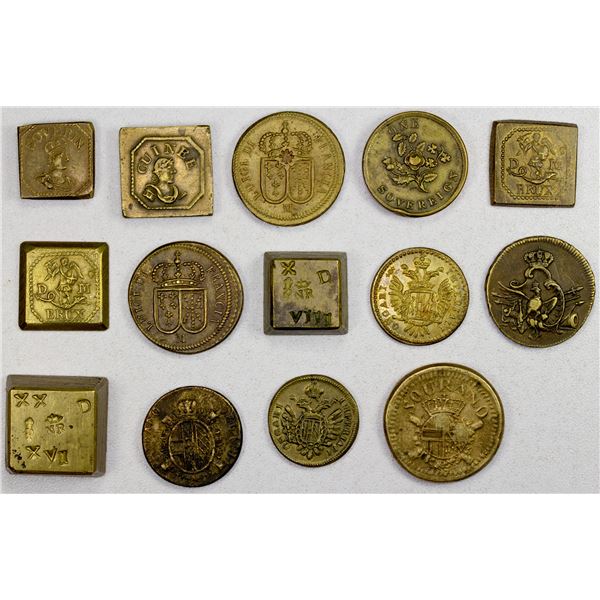 WORLDWIDE: LOT of 14 coin weights