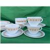 Image 2 : Pyrex Gold Butterfly Dishes