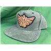 Image 1 : THE LEGEND OF ZELDA  -  BLACK TRIFORCE ADJUSTABLE CAP - GREY