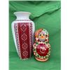 Image 1 : Vase and Matryoshka Doll