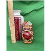 Image 2 : Vase and Matryoshka Doll