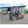 Image 2 : (866858) 2015 Doosan D30S-7 Forklift (Starts & Runs - See Video)