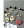 Image 2 : Nice Lot of Victorian. Edwardian Glass Buttons