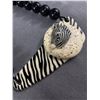 Image 2 : Unusual Zebra Design with Beads Necklace