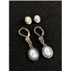 Image 1 : 2 Vintge Pairs of Cameo Earrings