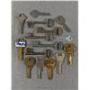 Image 1 : Collection of Vintage/ Antique Keys