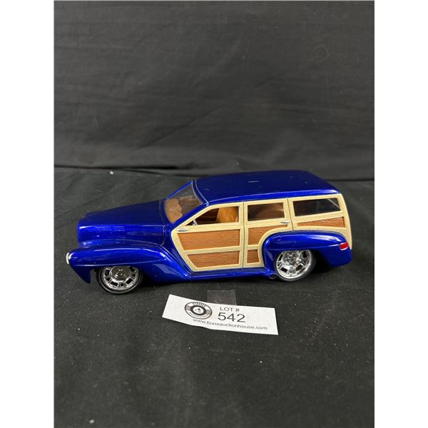 1/24 Scale  Hawk Extreme Customs Cruisers Beach Reacher SUV Die-Cast Metal