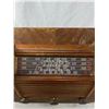 Image 2 : Vintage RCA Victor Electric Wood AM Radio. Made In Canada
