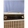 Image 2 : Vintage Cortina Transa Deluxe Broadcast Band Radio. Approx. 13" x 8" x 3.5"