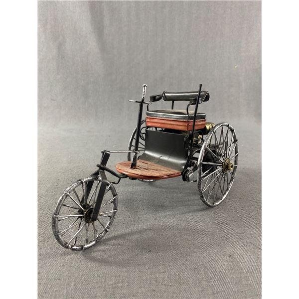 1/16 Scale 1899 Mercedes CarCarriage