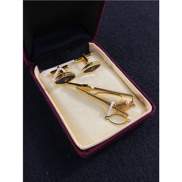 24k Gold Filled Cufflink Set (Great Quality)