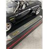 Image 2 : 1/18 Scale Maisto Porsche Carrerea GT Die Cast Metal Collectible