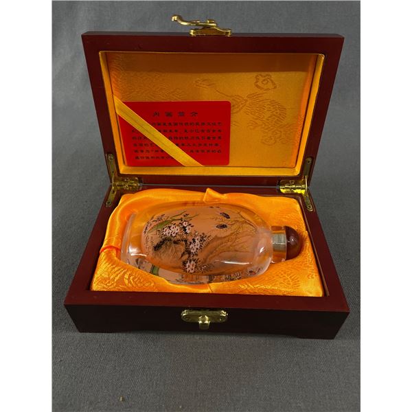 Large Vintage Reverse Painted 5" H  Asian Snuff Bottle In Wood Presentation 6.5" x 4.5" Case.
