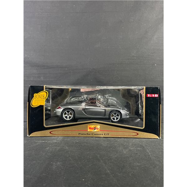 Maisto 1:18 Scale Porche Carrera GT Die Cast Car in Box