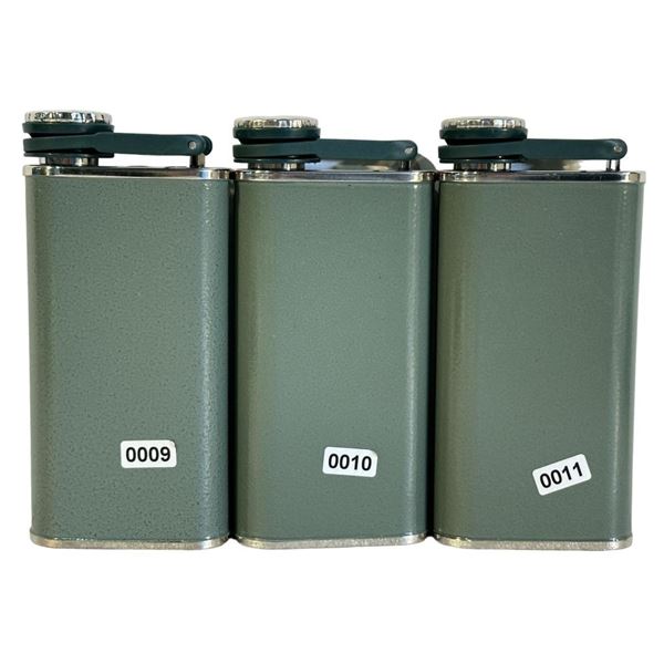 Breach (2020) - Bruce Willis Canteens (x3)