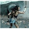 Image 5 : Wonder Woman (2017) - Wonder Woman (Gal Gadot) Golden Lasso of Truth