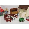 Image 2 : Mini Farm Buildings and Animals Set