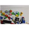 Image 4 : Assorted Lego Pieces - One Lego Spaceman, Farm Animal Magnets