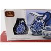 Image 4 : Glass Tealight Holder With Tray, 2 Piece Floral Ceramic Blue and White