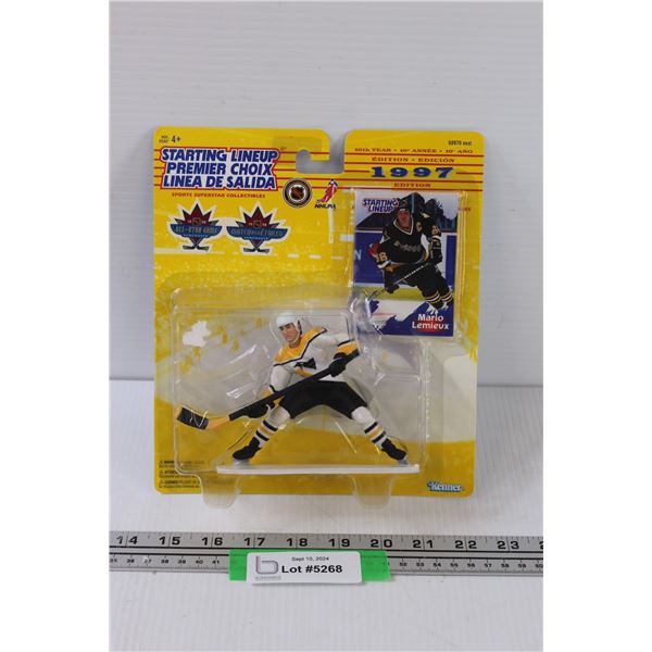 Starting Lineup 1997 Mario Lemieux Hockey Figurine in Box
