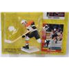 Image 3 : Starting Lineup 1993 Eric Lindros Hockey Figurine in Box