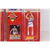 Image 3 : (2) Starting Lineup 1995 Robinson & Price Basketball Figurine in Box