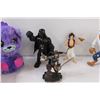 Image 3 : (6) Kid's Toys: Aladdin, Beast, Hercules, Darth Vader, Toronto Raptors Mini Basketball