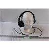 Image 1 : Skull Candy Bluetooth Headphones - Consigner States Works, w/Cord