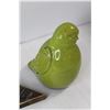 Image 2 : (2) Green Bird Ceramic Decorations, Wooden Wall Hanging Star