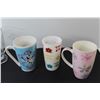 Image 3 : (3) Cups, (2) Glass Cups, Green Container