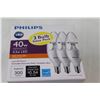 Image 2 : Mini Fan, (4) Packs of 3 40w Light Bulbs, (2) Packs of 4 38w Halogen Light Bulbs