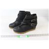 Image 1 : Size 9 Women's Shoes/Boots
