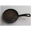 Image 4 : (2) Cast Iron Frying Pans 7'' & 5''