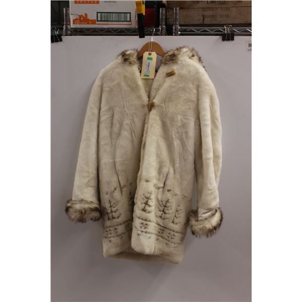 *Sequence Fake Fur Winter Coat - Size 9/10