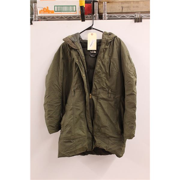 *The North Face Ladies Parka - Size L