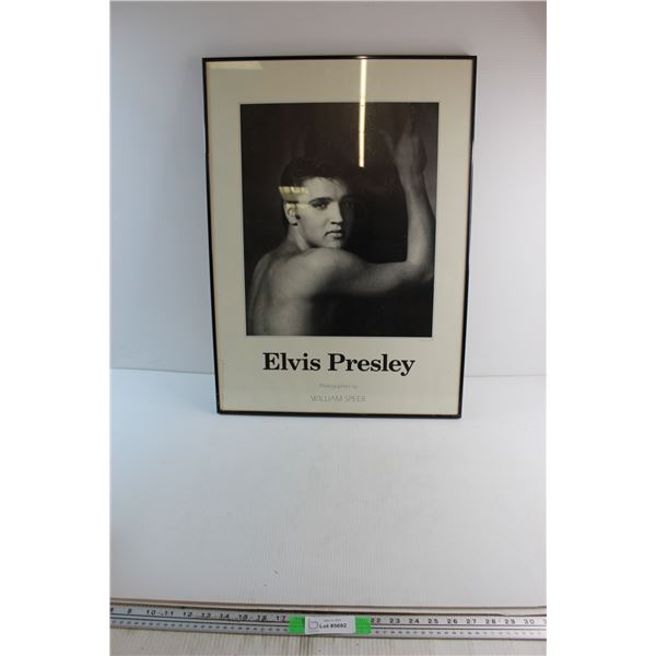 Elvis Presley by William Speer Framed Print 27'' x 20'' - Glass Damage