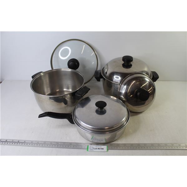 (3) Cooking Pans (2 extra lids)