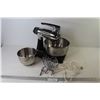 Image 1 : Sunbeam Mixer w/Stainless Steel Bowls & Attachments & Cover (working)