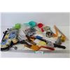 Image 1 : Oven Mitts - Knives - Measuring Spoons - Misc. Kitchen Ware