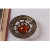 Image 5 : Antique 1948 Wall Calendar (Prince Albert) & Amber-like Stone in Wheat Sheath Metal Brooch