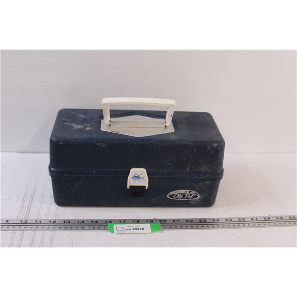 Old Pal Fishing Tackle Box w/Contents