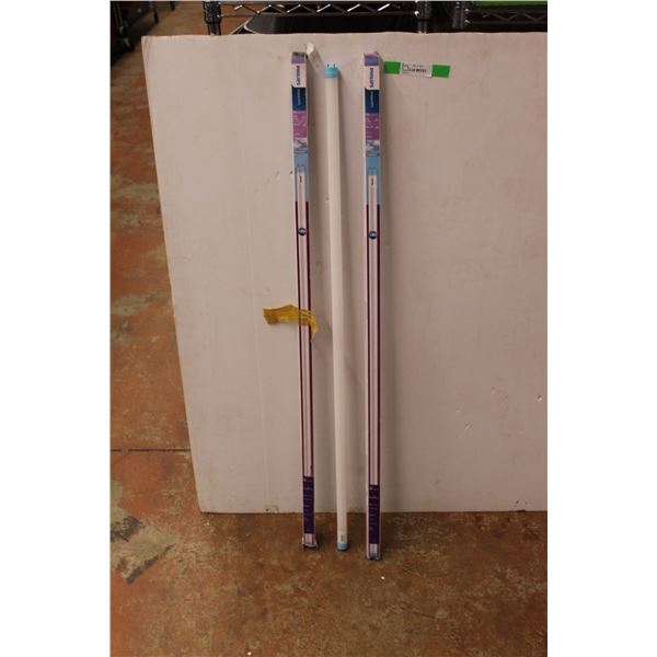 (2) Philips InstaFit LED Light Bulbs - Untested