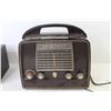 Image 2 : Kodak Box Camera - Rogers Majestic Radio (not working)