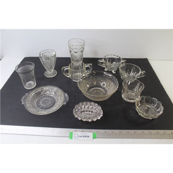 Assorted Glassware Pieces
