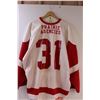 Image 4 : * Weyburn Red Wings # 31 Hockey Jersey - Size 52