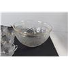 Image 4 : Glass Punch Bowl and Punch Cups